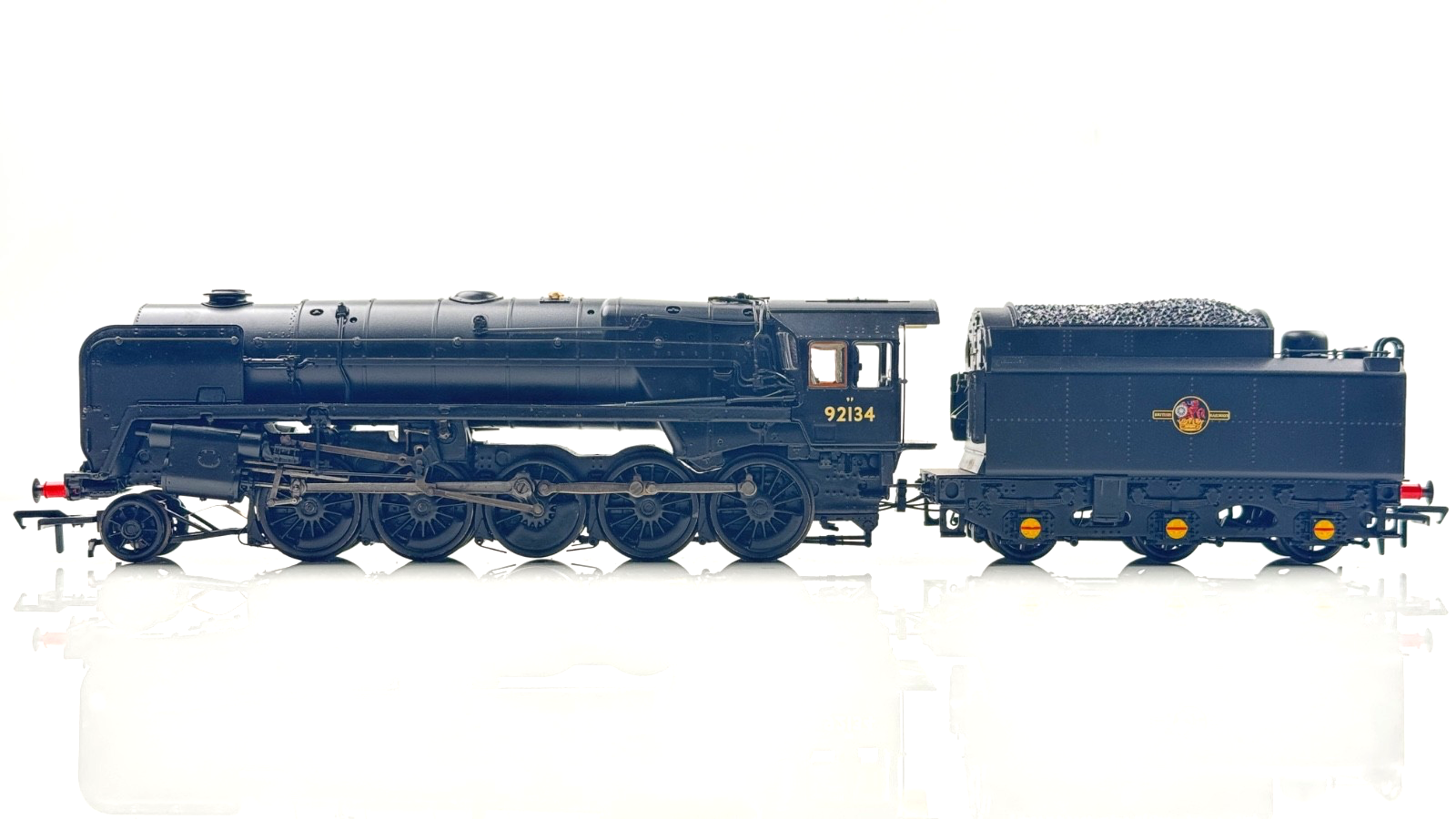 BACHMANN 00 GAUGE - 32-861 - BR STANDARD 9F CLASS 92134 BR BLACK LATE CREST