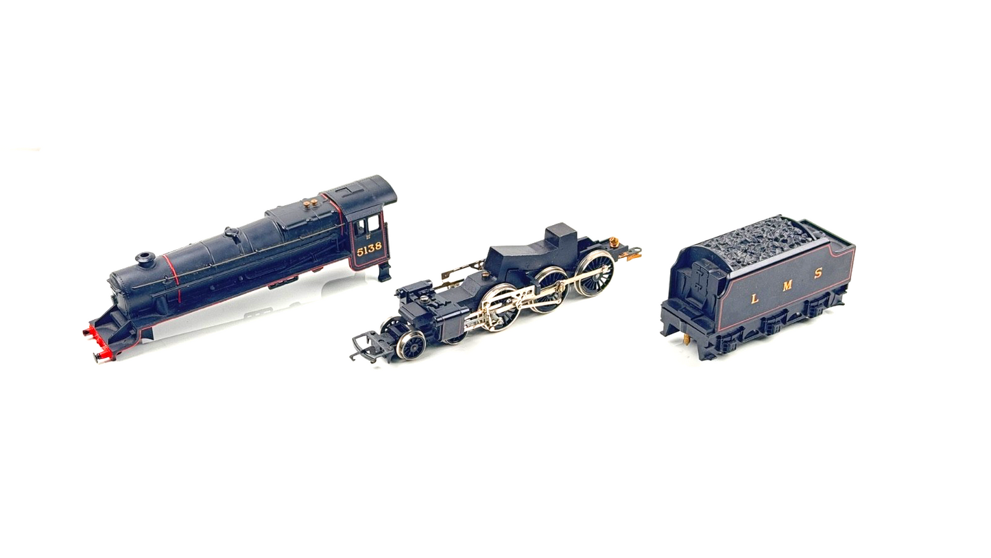 HORNBY 00 GAUGE - LMS 4-6-0 BLACK 5 LOCOMOTIVE 5138 - SPARES