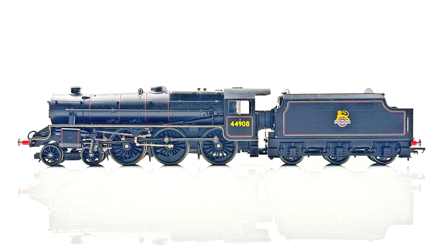 HORNBY 00 GAUGE - R2359 - BR BLACK 4-6-0 CLASS 5MT LOCOMOTIVE 44908 - BOXED