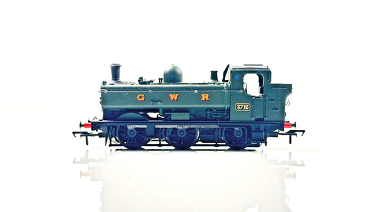 BACHMANN 00 GAUGE - 32-200B - 8750 PANNIER TANK 3715 GWR GREEN LOCOMOTIVE BOXED