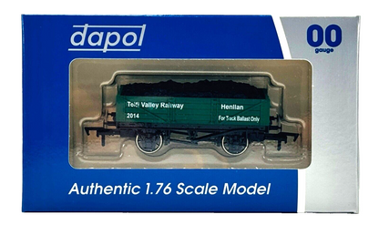 DAPOL 00 GAUGE - TEIFI VALLEY RAILWAY BALLAST WAGON GREEN (P) (LIMITED EDITION)