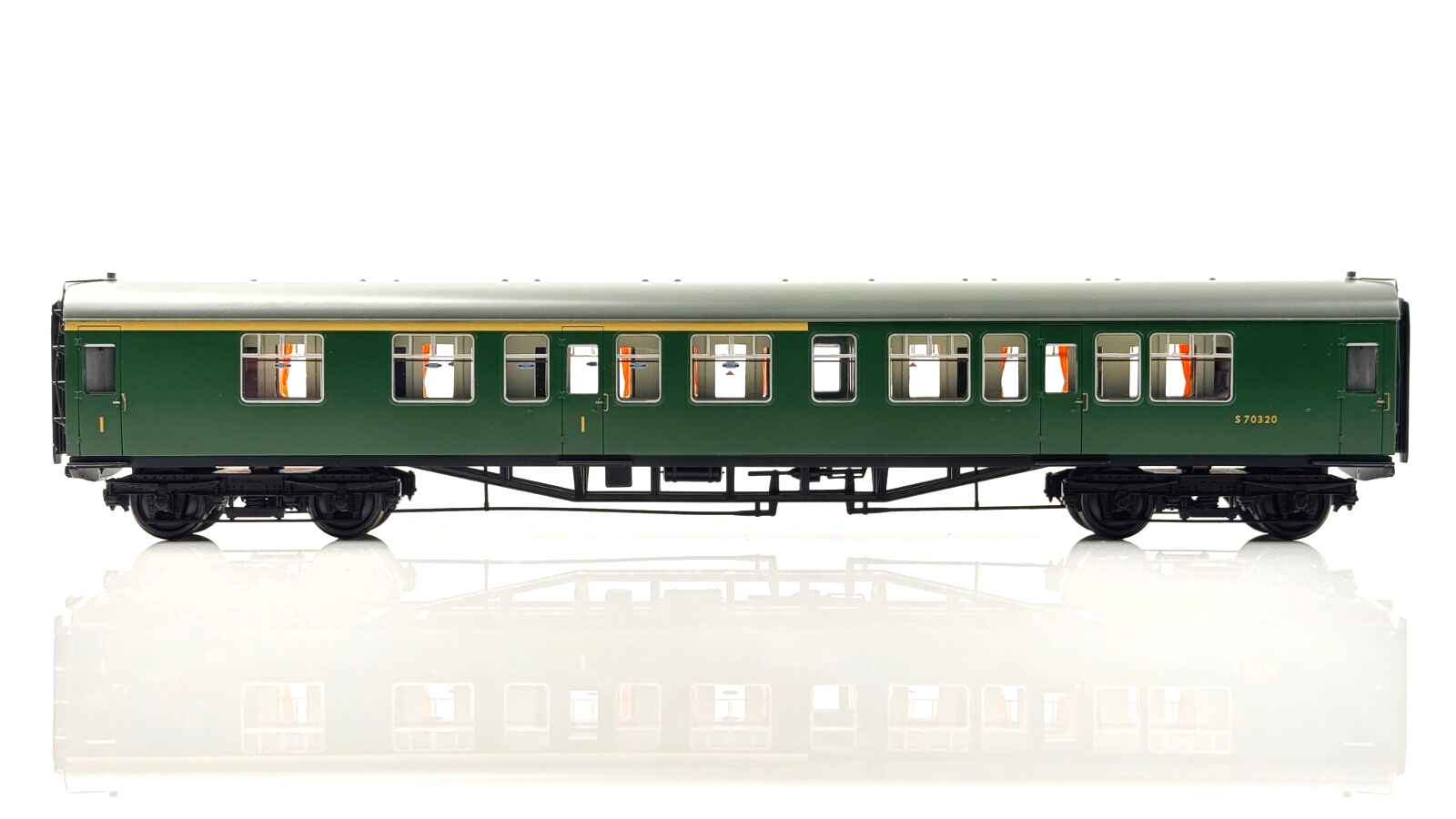 BACHMANN 00 GAUGE - 31-426A - 4CEP EMU 7128 LATE SR MULTIPLE UNIT GREEN BOXED