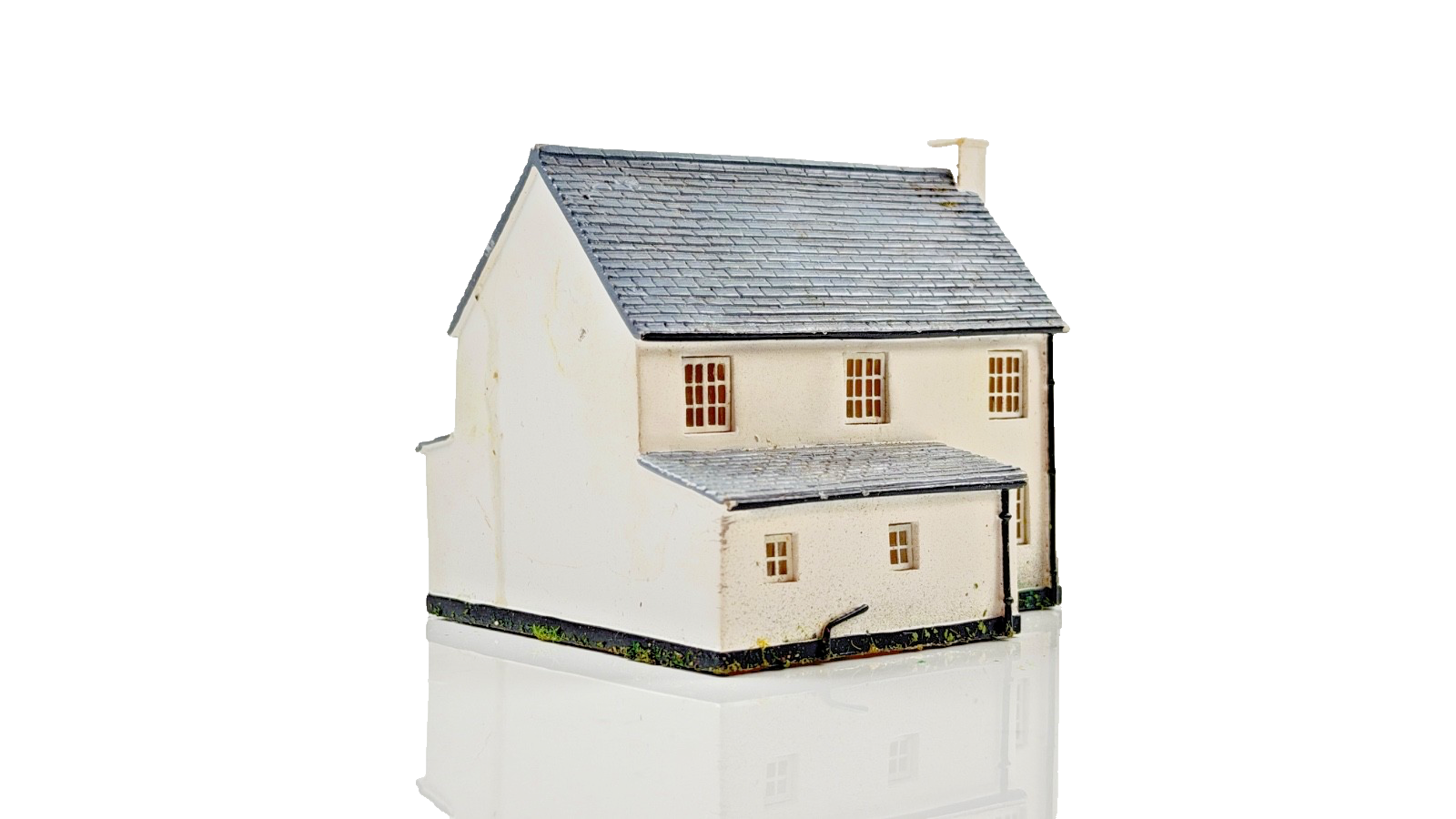 HORNBY SKALEDALE 00 GAUGE - R8620 - SMALL PUB GOLDEN FLEECE - UNBOXED