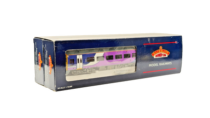 BACHMANN 00 GAUGE - 31-514 - CLASS 158 DMU 2 CAR NORTHERN RAIL - BOXED
