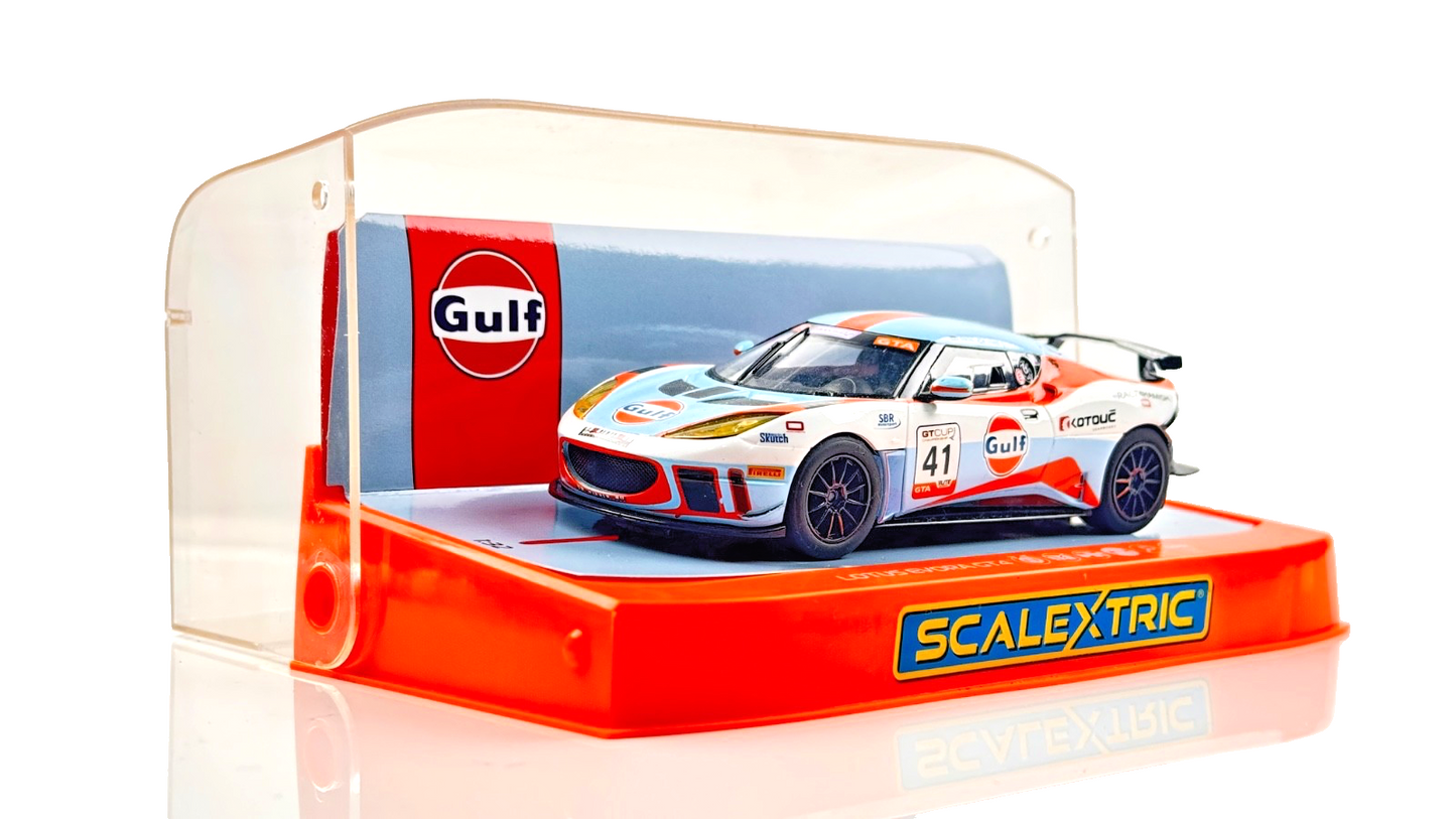 SCALEXTRIC 1/32 SCALE - C4183 - LOTUS EVORA GULF EDITION - BOXED