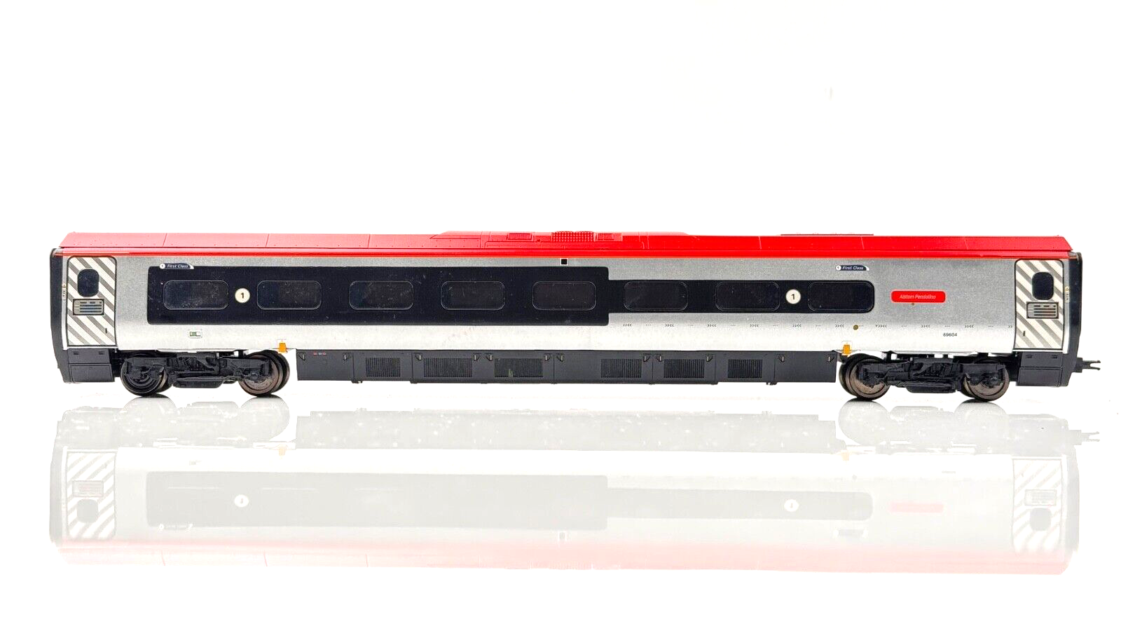 HORNBY 00 GAUGE - VIRGIN TRAINS PENDOLINO 4 CAR EMU DCC SOUND FITTED UNBOXED