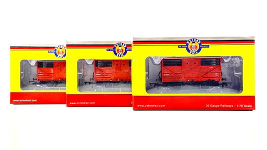 OXFORD RAIL 00 GAUGE - OR76CAT001 - BR BAUXITE CATTLE WAGON E150467 BOXED X3