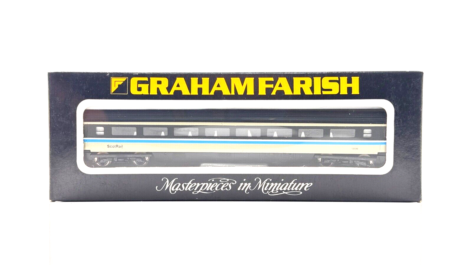 GRAHAM FARISH N GAUGE - NO.0701 - MK3 TS COACH SCOTRAIL LIVERY - BOXED