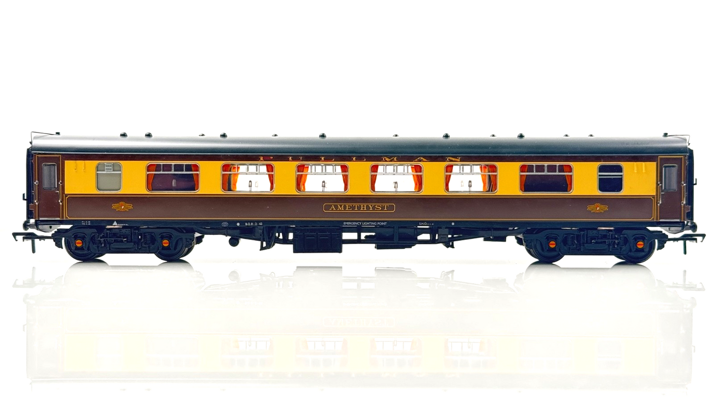 BACHMANN 00 GAUGE - BR MK1 PULLMAN UMBER CREAM COACHES CAR NO.334 AMETHYST UB