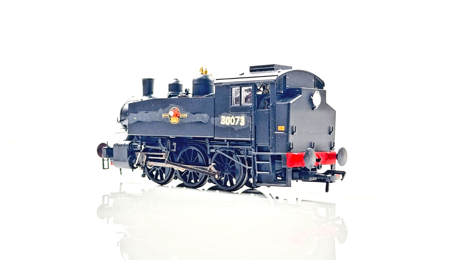BACHMANN 00 GAUGE - MR-111 - USA CLASS 0-6-0T BRITISH RAILWAYS BLACK RENUMBERED