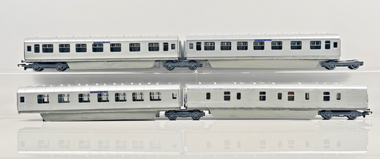 HORNBY 00 GAUGE - CUSTOM REFINISHED LNER SILVER JUBILEE ARTICULATED COACHES X 4