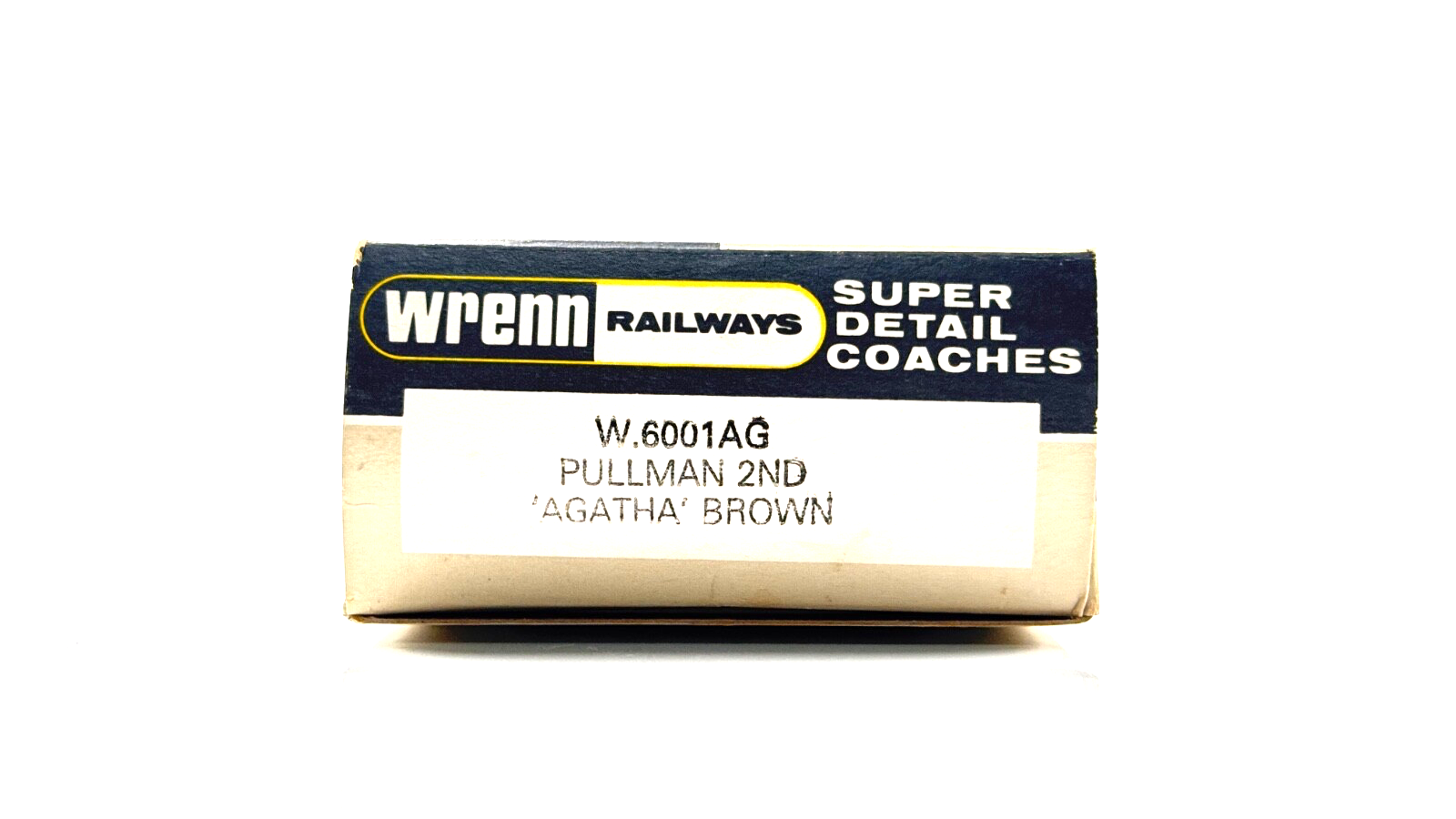 WRENN 00 GAUGE - W6001AG - PULLMAN 2ND CLASS COACH 'AGATHA' - (WHITE TABLES)