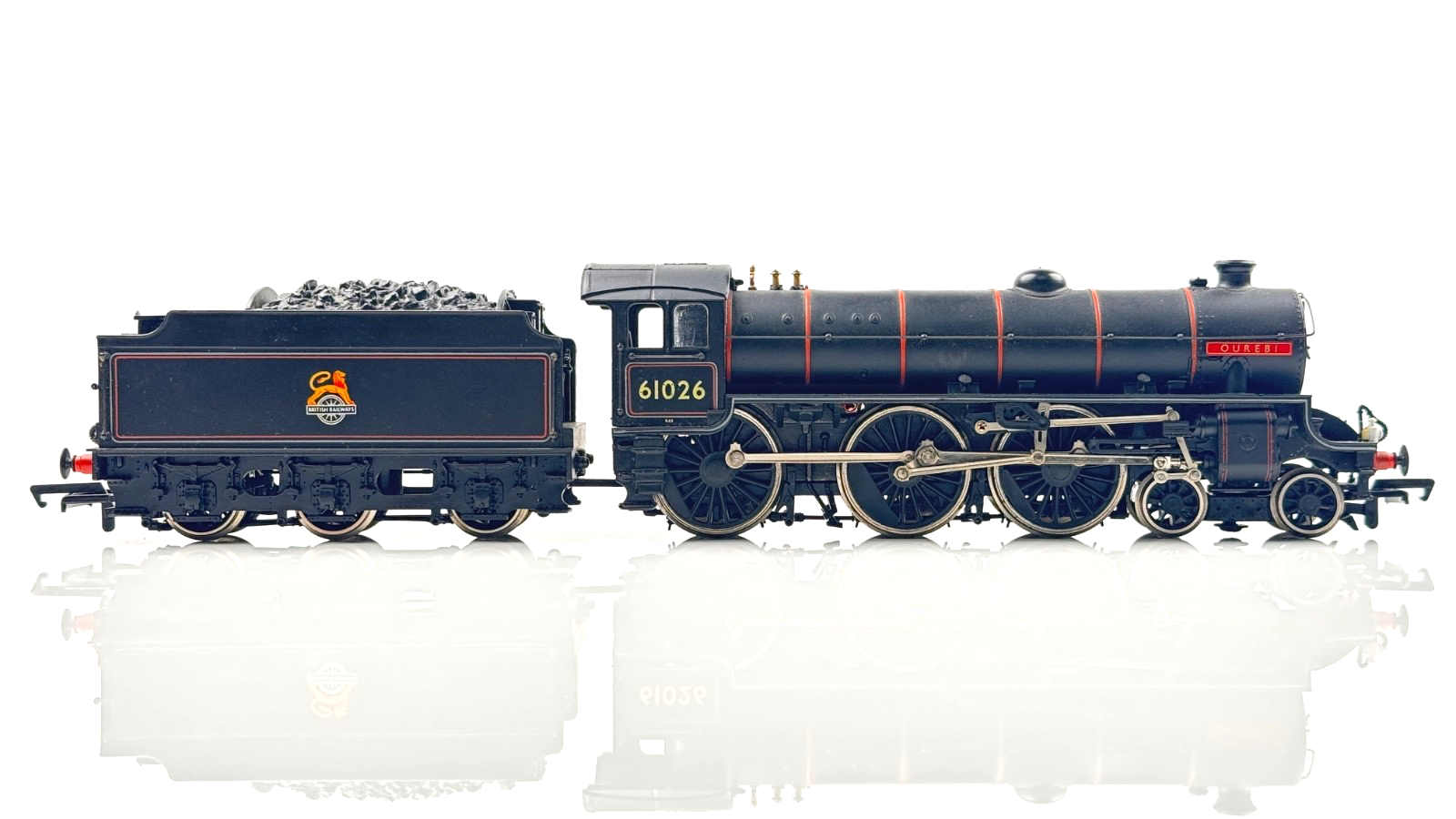REPLICA RAILWAYS 00 GAUGE - 11011 - CLASS B1 BR BLACK LOCOMOTIVE OUREBI 61026