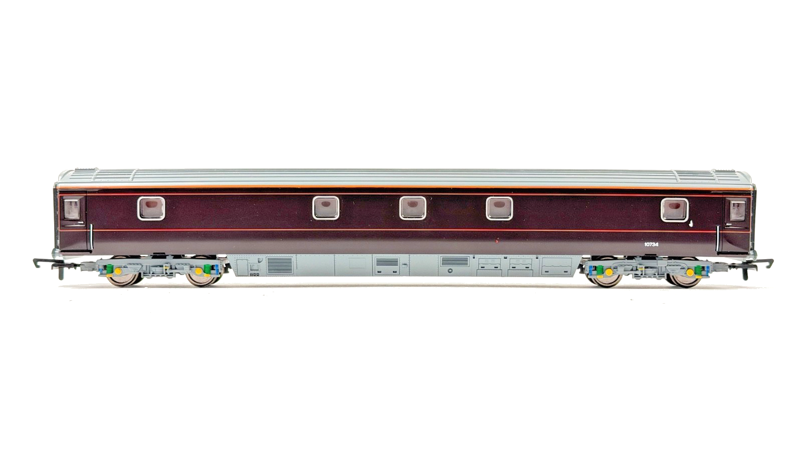 HORNBY 00 GAUGE - RAKE OF 3 ROYAL TRAIN MK3 PASSENGER COACHES W/SLEEPER UNBOXED