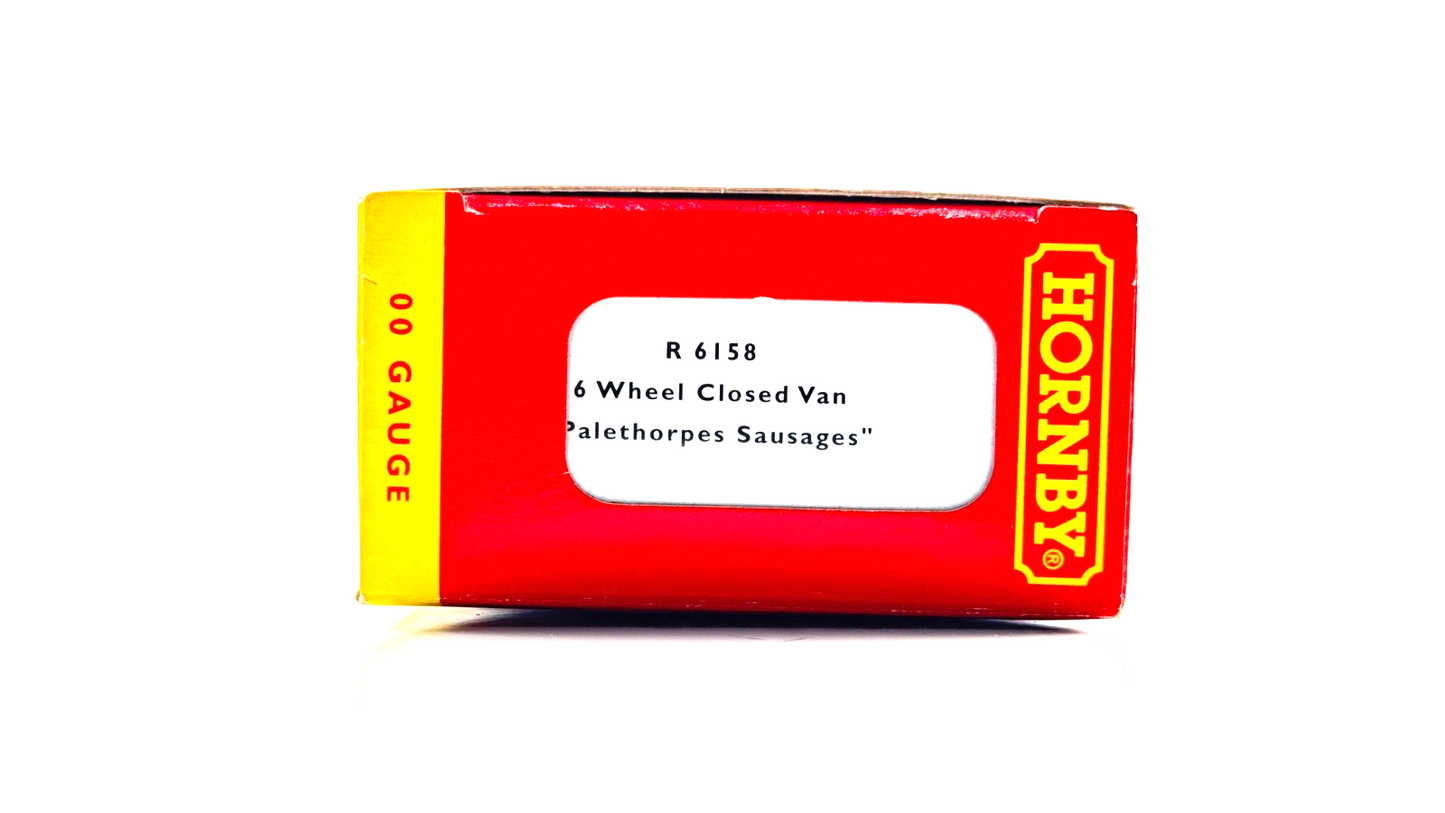 HORNBY 00 GAUGE - R6158 - 6 WHEEL CLOSED VAN PALETHORPES SAUSAGES CAMBRIDGE