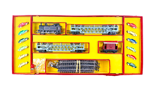 TRIANG HORNBY 00 GAUGE - RS.62 - CAR-A-BELLE VINTAGE CAR TRANSPORTER TRAIN PACK