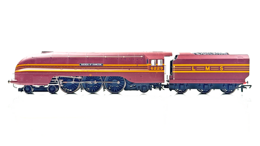 HORNBY 00 GAUGE - R2689 - LMS MAROON 4-6-2 CORONATION 'DUCHESS OF HAMILTON' 6229