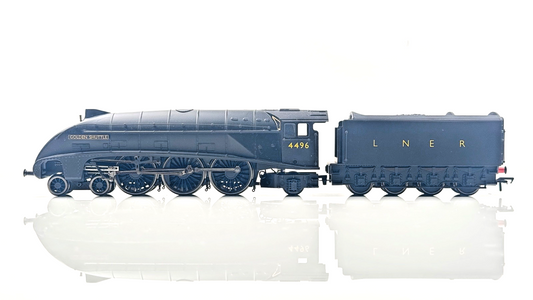 BACHMANN 00 GAUGE - 31-962 - LNER BLACK 4-6-2 CLASS A4 "GOLDEN SHUTTLE" (LTD ED)