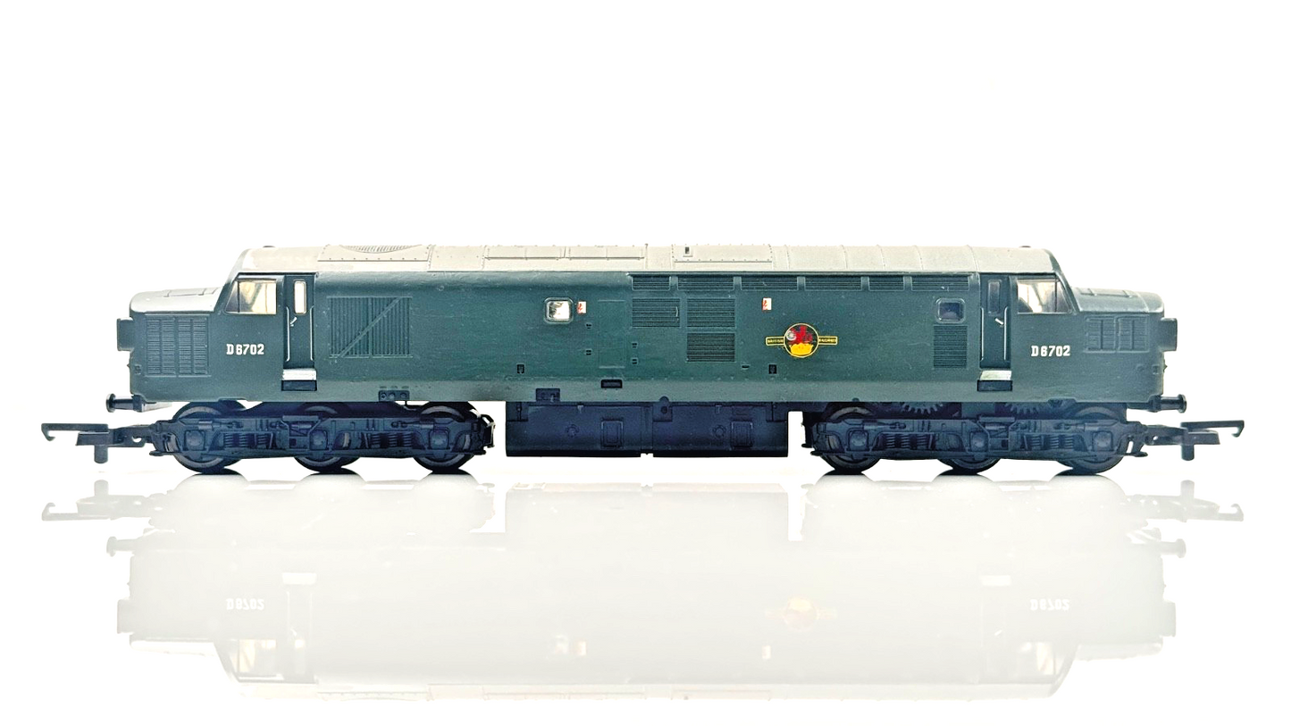 LIMA 00 GAUGE - CLASS 37 DIESEL LOCOMOTIVE BR GREEN D6702 - INCORRECT BOX