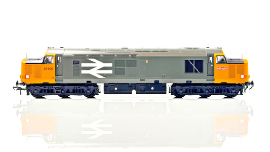 BACHMANN 00 GAUGE - CLASS 37 DIESEL 37906 RAILFREIGHT GREY YELLOW - BOXED