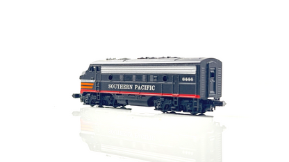 BACHMANN N GAUGE - SOUTHERN PACIFIC DIESEL LOCOMOTIVE 6444 - BOXED