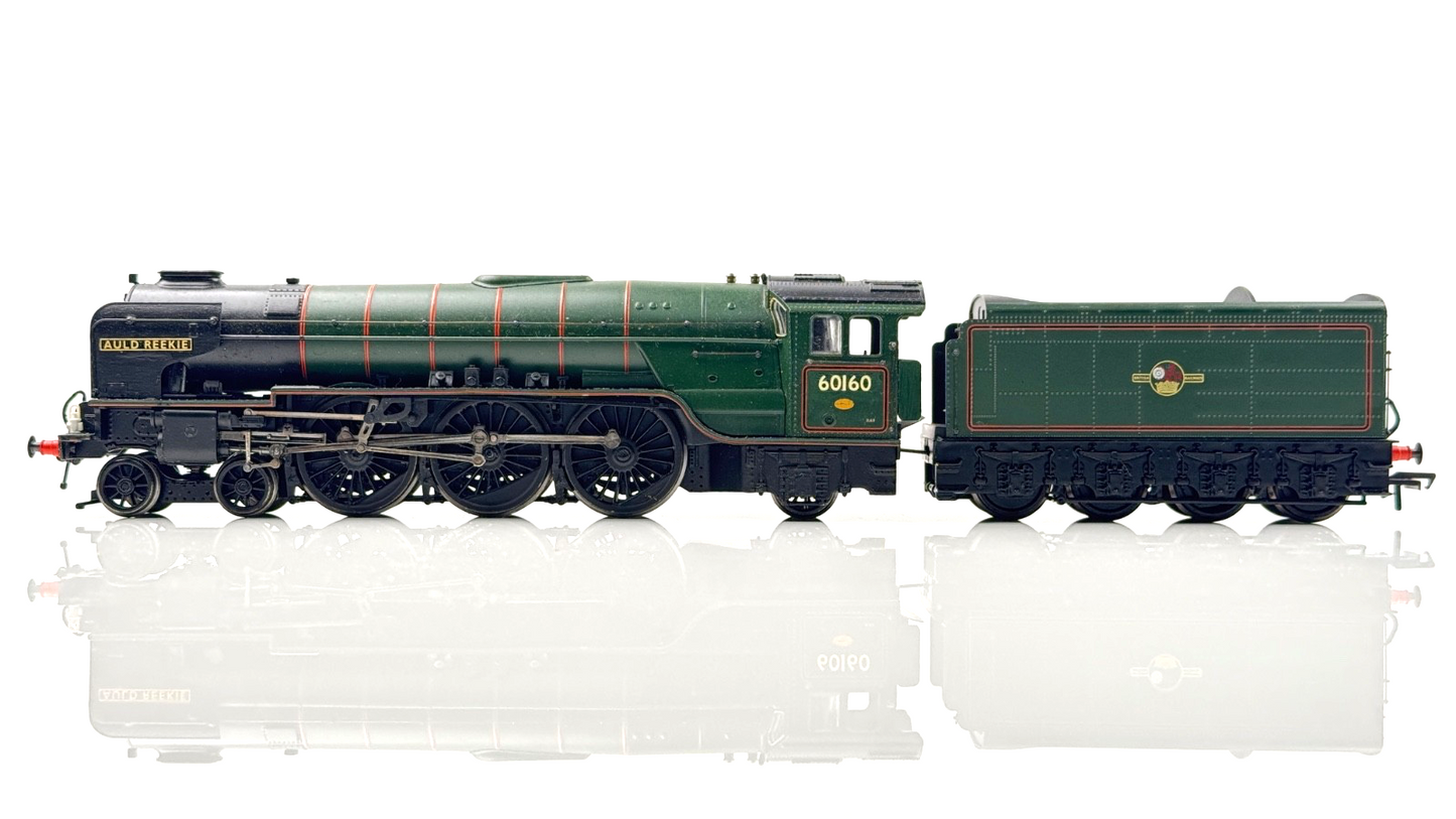 BACHMANN 00 GAUGE - CLASS A1 60160 AULD REEKIE BR GREEN RENAMED/NUMBERED UNBOXED