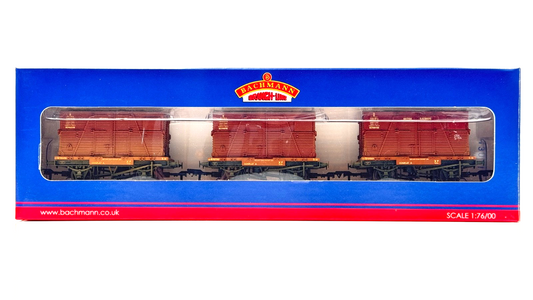 BACHMANN 00 GAUGE - 37-982 - SET OF BR BAUXITE CONFLATS BD CONTAINERS WEATHERED