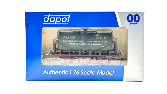 DAPOL 00 GAUGE - PURE MILK COOPERATIVE WHOLESALE TANKER 006 W (LIMITED EDITION)
