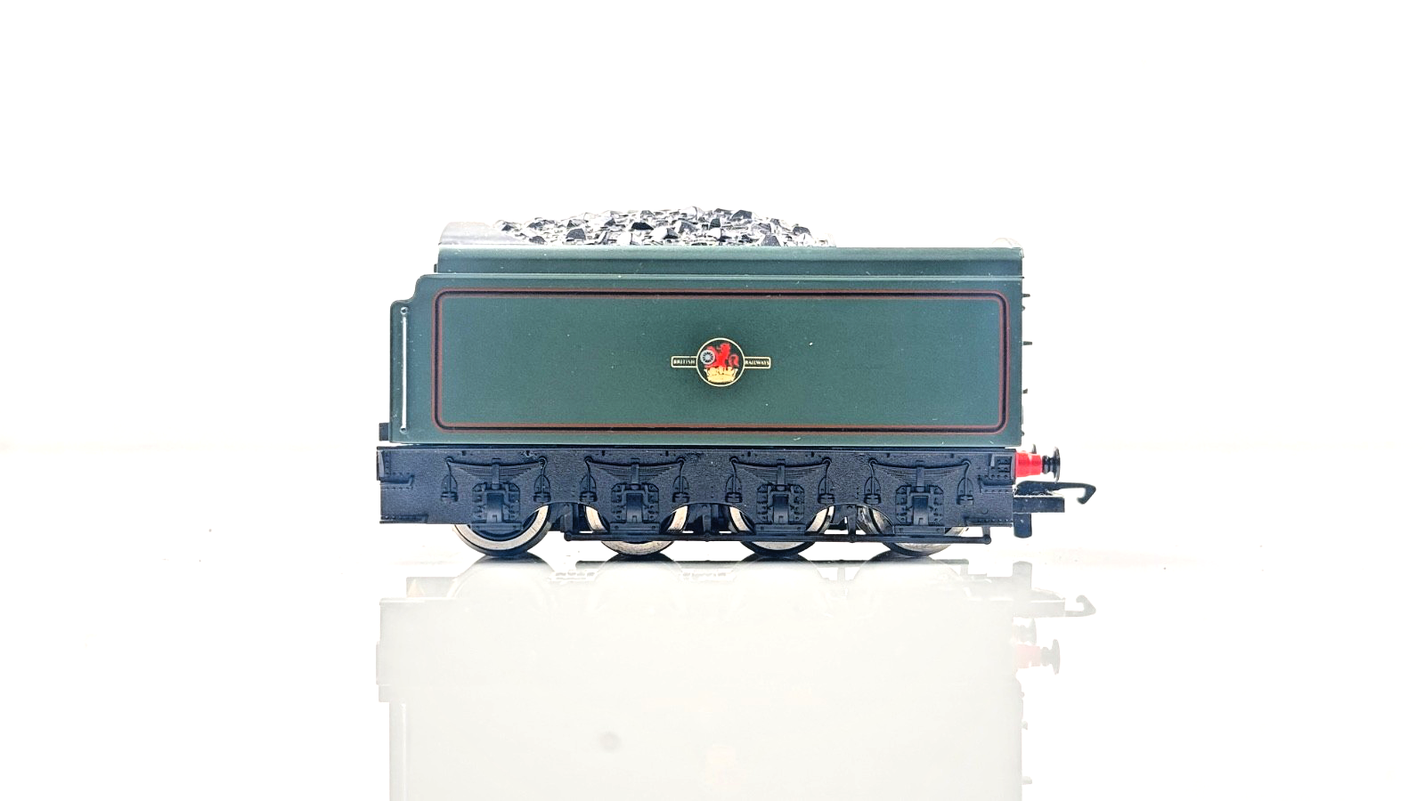 HORNBY 00 GAUGE - BR GREEN CLASS A4 NON CORRIDOR TENDER ONLY - SPARES REPAIRS