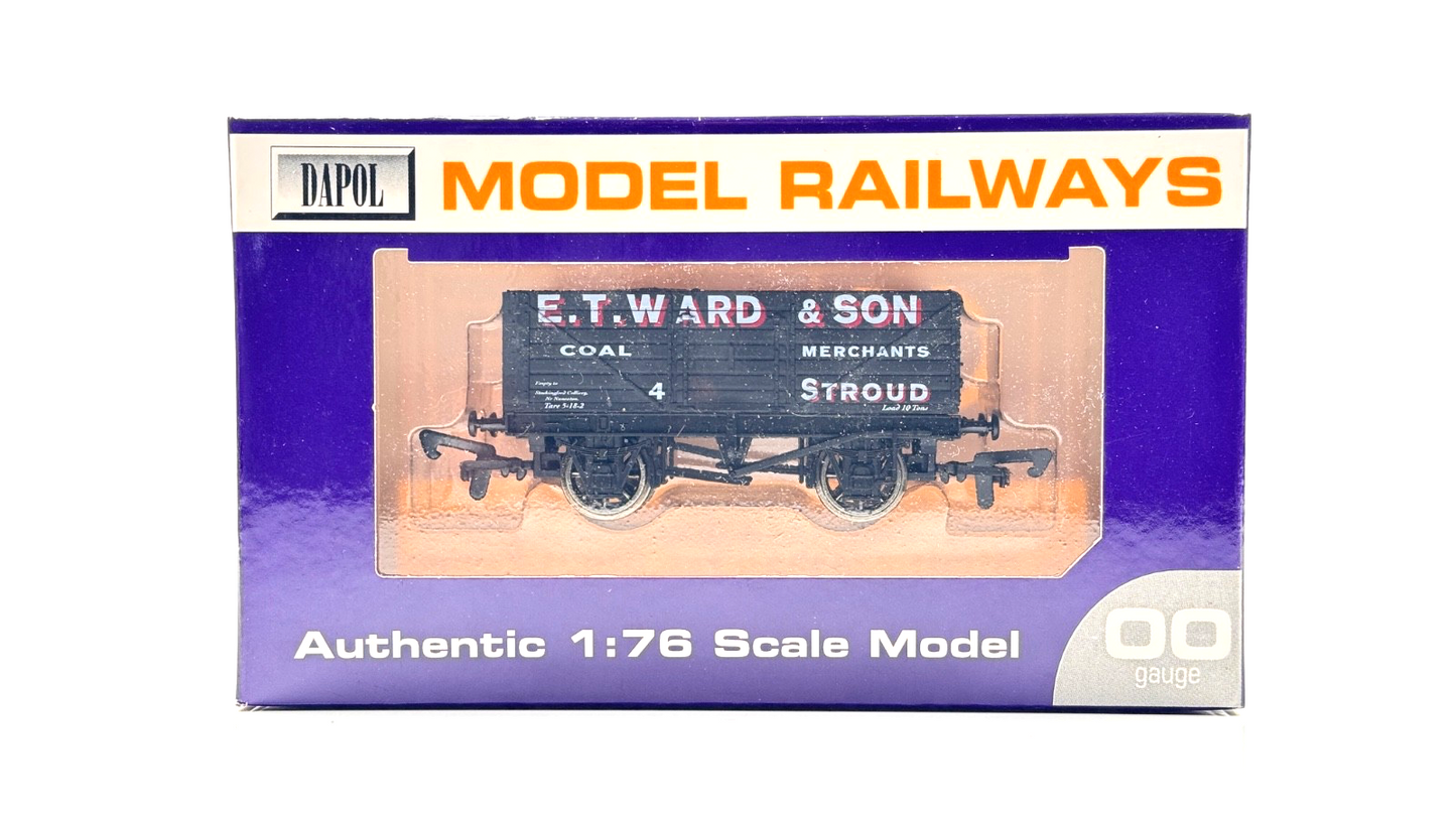 DAPOL 00 GAUGE - E.T WARD & SON COAL MERCHANTS STROUD WAGON 4 (LIMITED EDITION)
