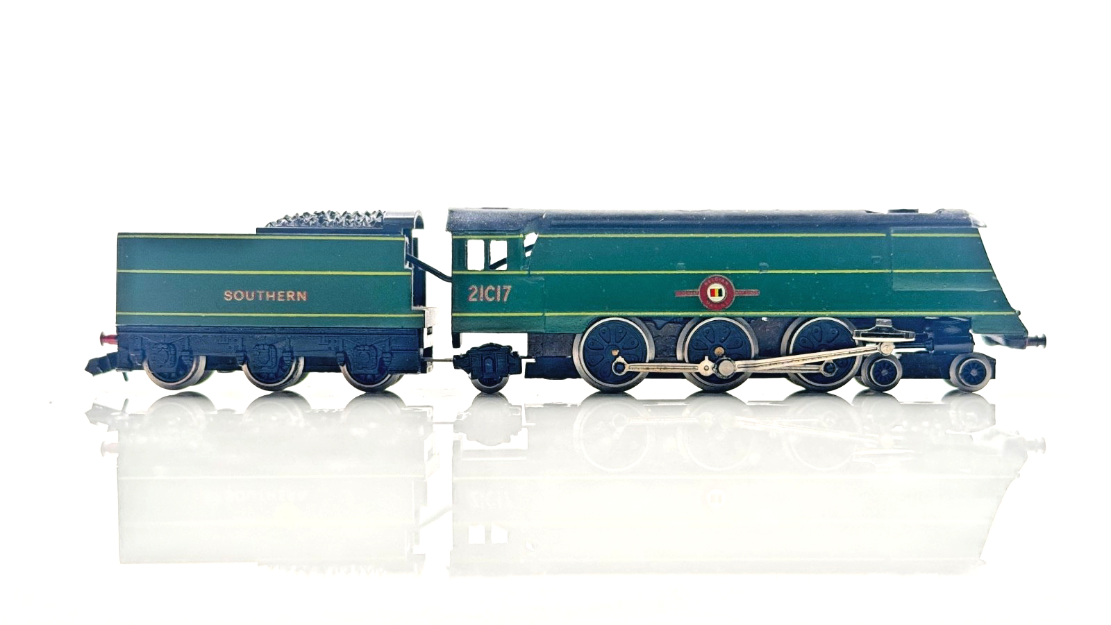 GRAHAM FARISH N GAUGE - 1503 - MERCHANT NAVY SOUTHERN GREEN BELGIAN MARINE 21C17