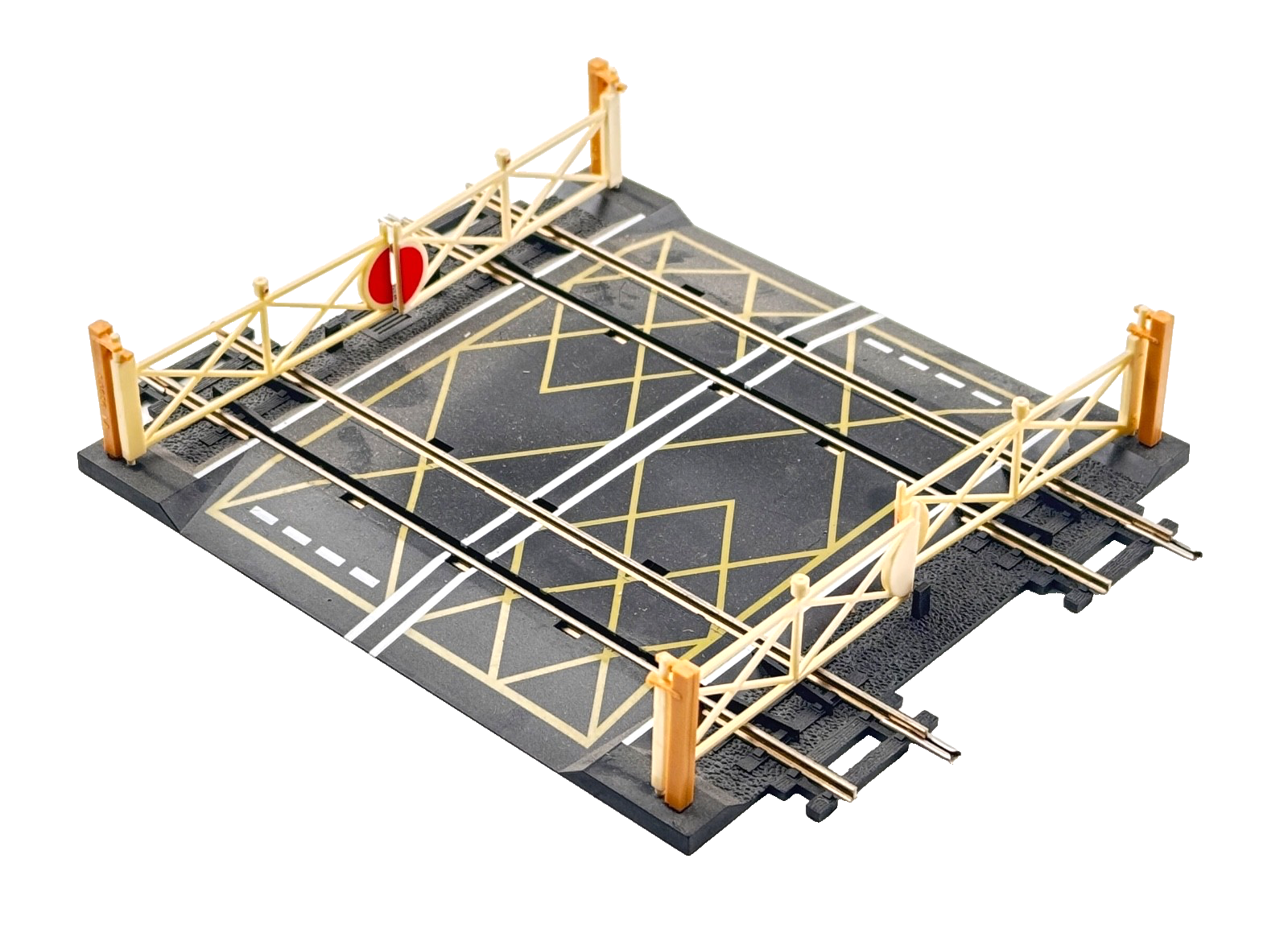HORNBY 00 GAUGE - R636 - DOUBLE TRACK LEVEL CROSSING WITH GATES - UNBOXED