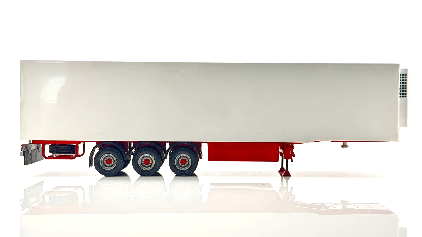 TEKNO 1/50 SCALE - REFRIGERATED WHITE & RED TRAILER THERMO KING - INCORRECT BOX