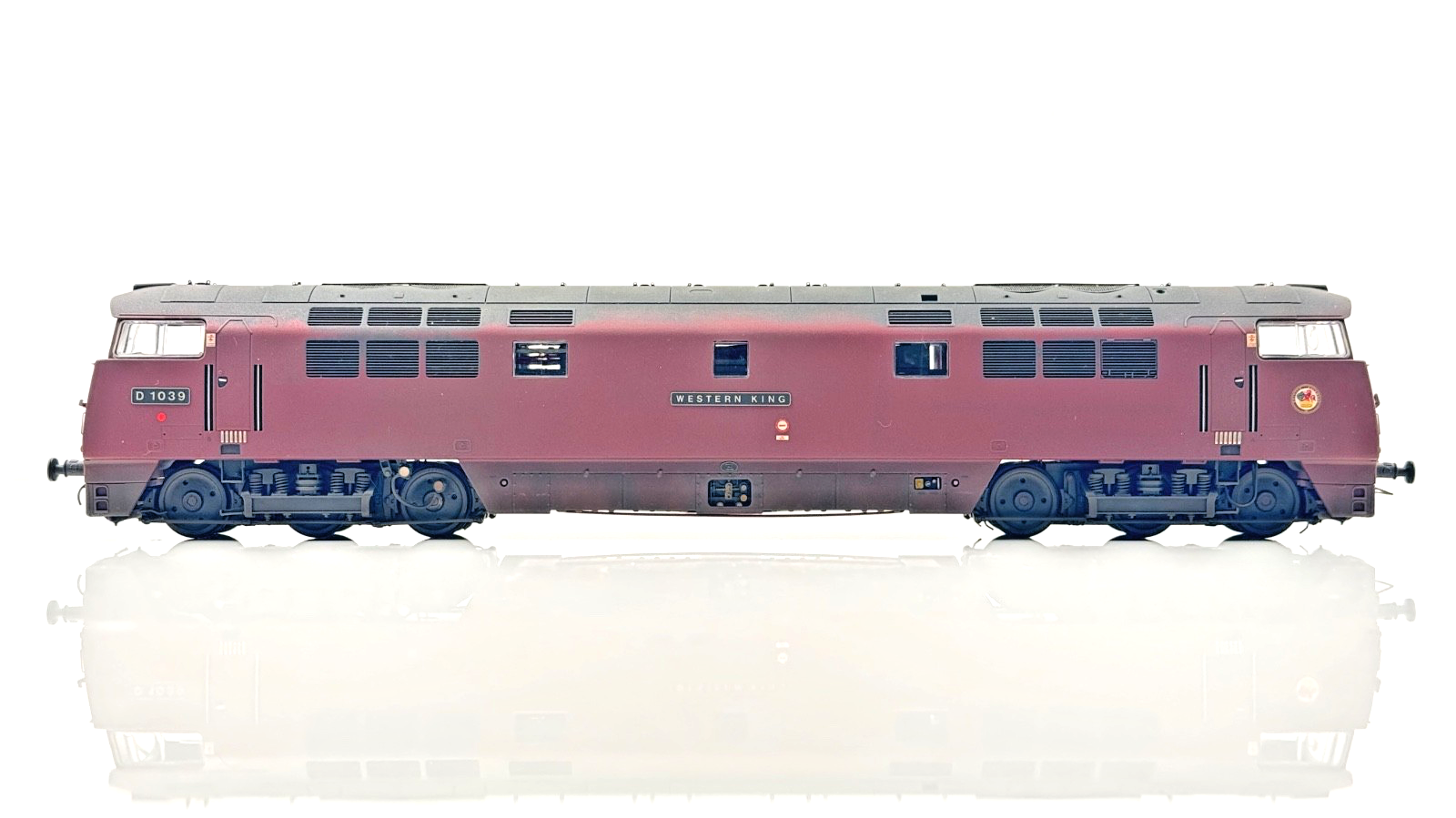 DAPOL 00 GAUGE - CHELT0003 - CLASS 52 DIESEL WESTERN KING D1039 MAROON LTD ED