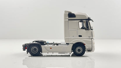 WSI 1/50 SCALE - 03-1134 - WHITE LINE MERCEDES MP 4 BIGASPACE TRACTOR UNIT BOXED