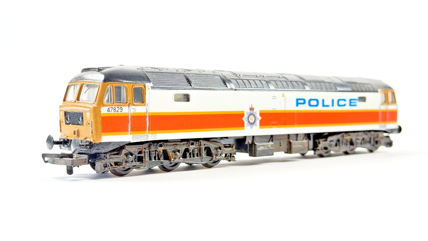 LIMA 00 GAUGE - CLASS 47 DIESEL 47829 BRITISH TRANSPORT POLICE LIVERY REFINISHED