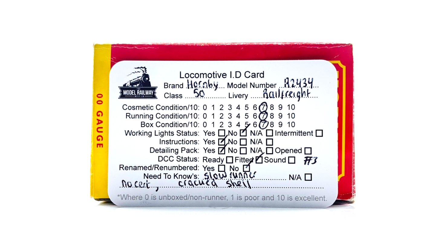 HORNBY 00 GAUGE - R2434 - CLASS 50 RAILFREIGHT DEFIANCE 50149 - DCC FITTED