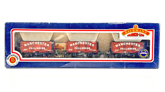 BACHMANN 00 GAUGE - 37-080X - MANCHESTER COLLIERIES PLANK WAGON TRIPLE PACK #1