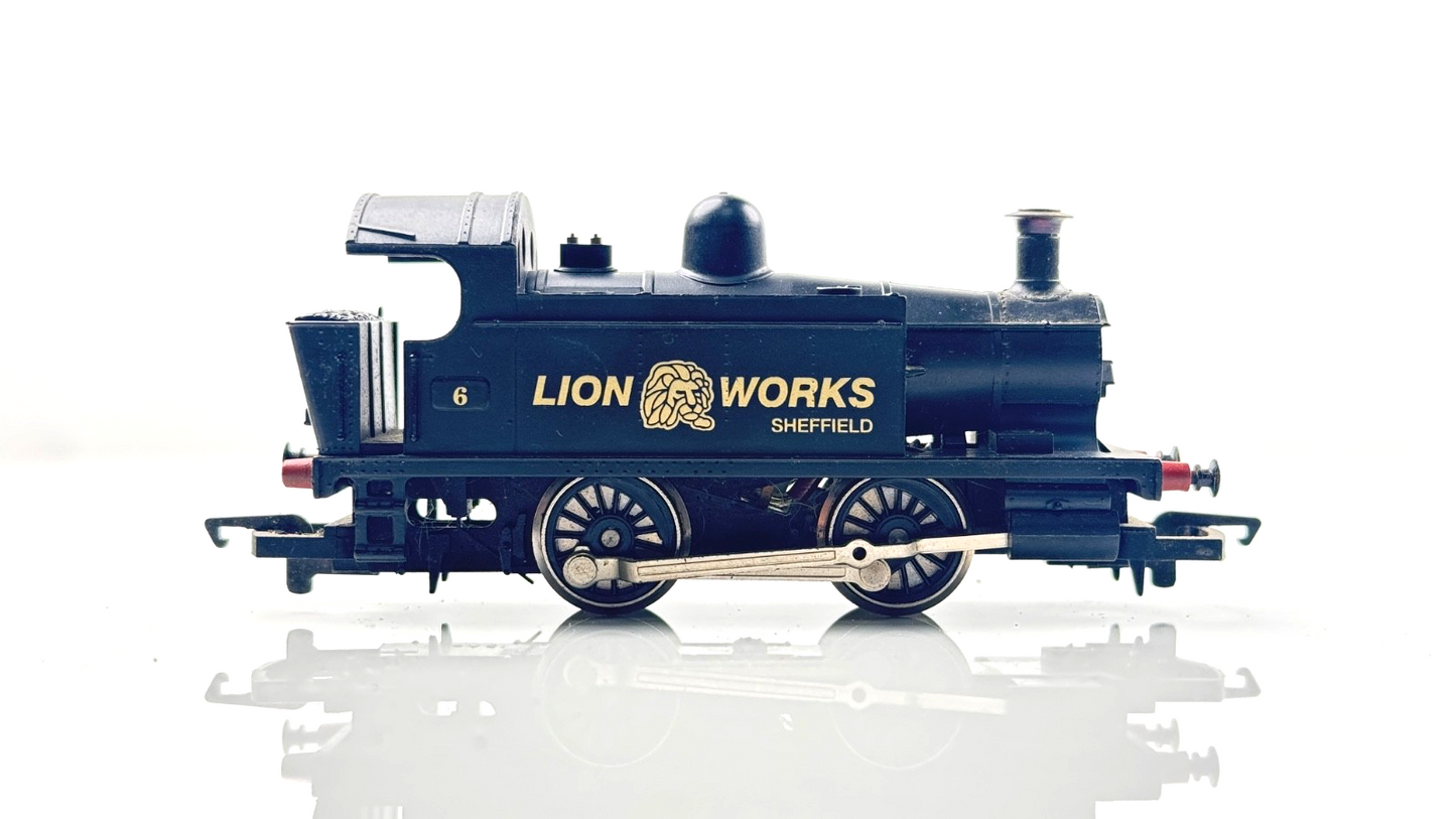 HORNBY 00 GAUGE - LION WORKS SHEFFIELD 0-4-0 INDUSTRIAL TANK NO.6 - UNBOXED