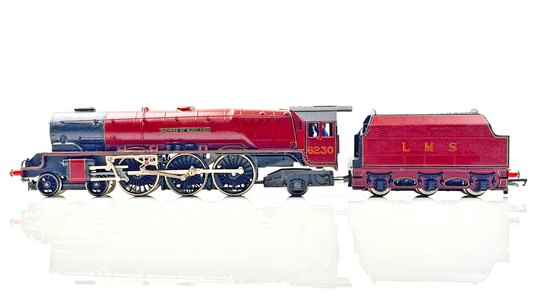 HORNBY 00 GAUGE - LMS MAROON 4-6-2 DUCHESS OF BUCCLEUCH 6230 LOCOMOTIVE - BOXED