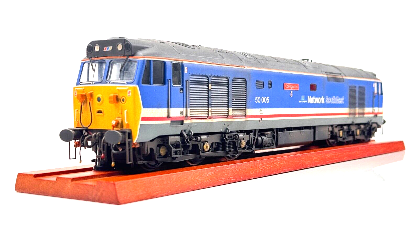 HELJAN O GAUGE - CLASS 50 DIESEL 50005 NETWORK SOUTHEAST COLLINGWOOD (PROTO NEO)