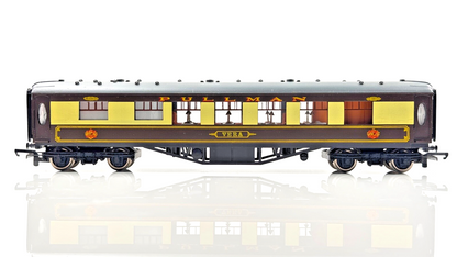 WRENN 00 GAUGE - W6002/V - PULLMAN 1ST CLASS COACH 'VERA' - (WHITE TABLES)