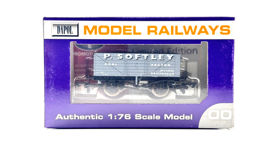 DAPOL 00 GAUGE - P SOFTLEY COAL FACTOR MASSINGHAM PLANK WAGON (LIMITED EDITION)