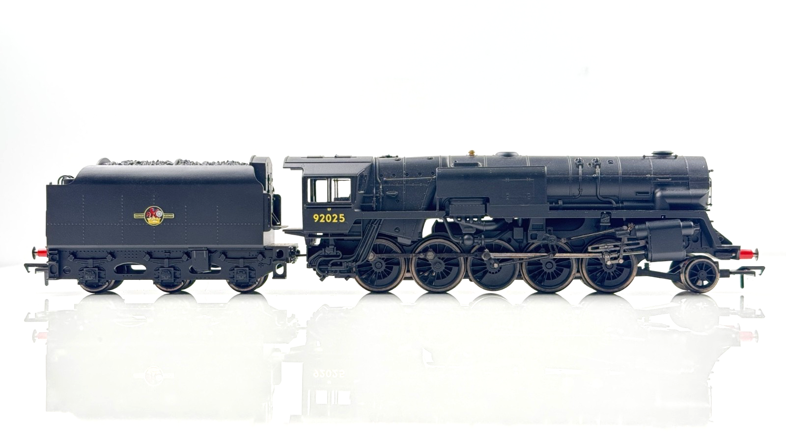 HORNBY 00 GAUGE - R3274 - BR BLACK CLASS 9F CROSTI BOILER LOCOMOTIVE 92025 BOXED