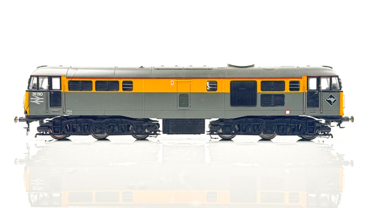 HORNBY 00 GAUGE - R2421 - CLASS 31 DIESEL 31110 DUTCH - MAZAK ROT SPARES