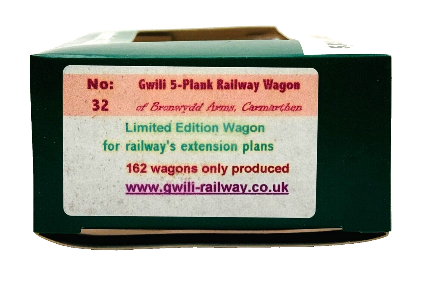 DAPOL 00 GAUGE - GWILI RAILWAY 5 PLANK WAGON WITH LOAD (W) (LIMITED EDITION)