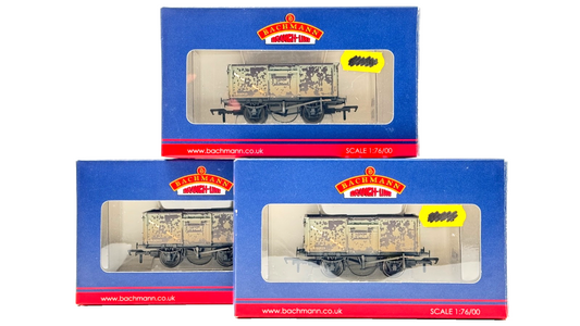 BACHMANN 00 GAUGE - 37-377F - 16T PRESSED END DOOR WAGON BR GREY - BOXED X 3