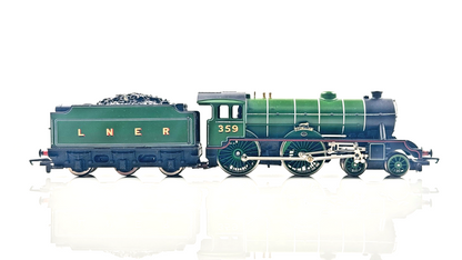 HORNBY 00 GAUGE - LNER APPLE GREEN 4-4-0 CLASS D49 FITZWILLIAM - UNBOXED