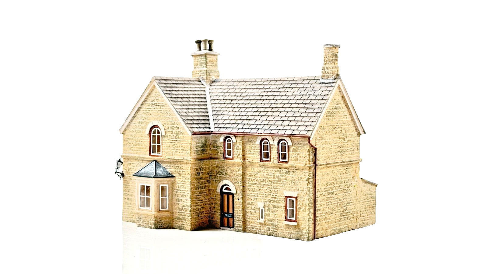 BACHMANN SCENECRAFT 00 GAUGE - 44-142 - HIGHLEY STATION HOUSE - UNBOXED