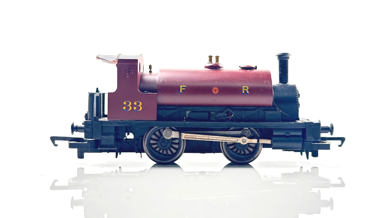 HORNBY 00 GAUGE - F R MAROON 0-4-0 INDUSTRIAL TANK LOCOMOTIVE 33 - SPARES